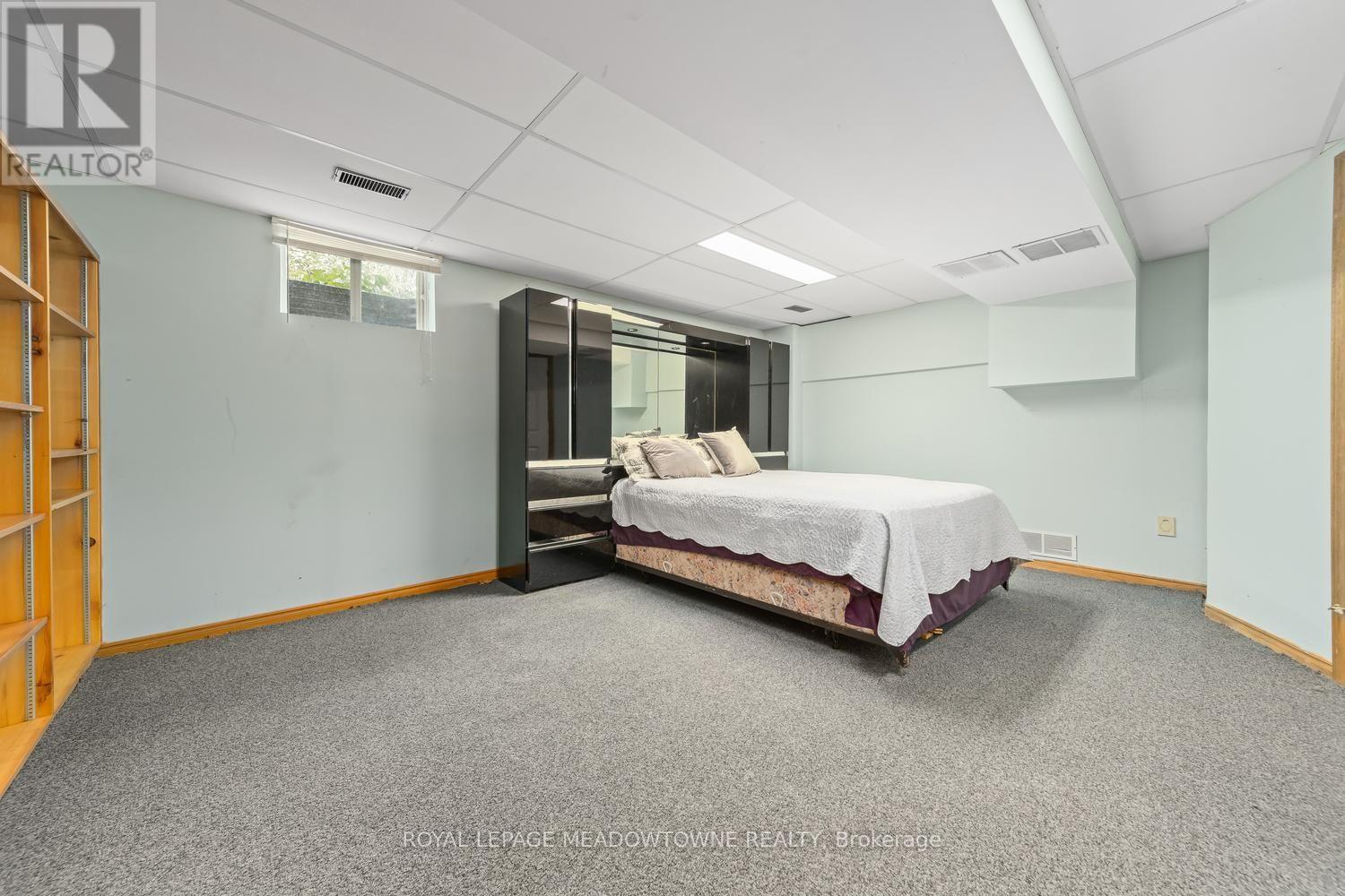 164 HENRY STREET - Image 35