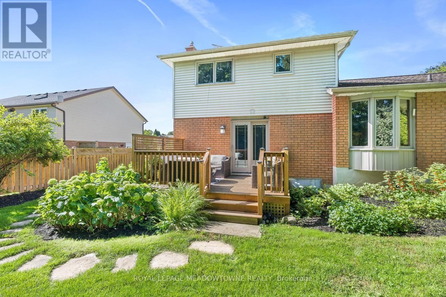 164 HENRY STREET - Image 41