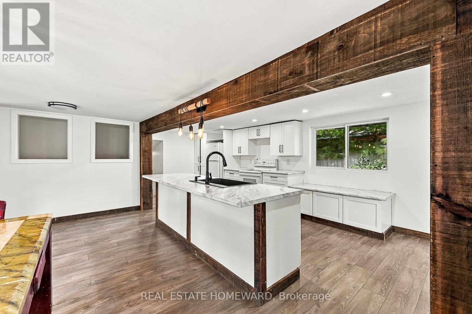 388 BLYTH PARK ROAD - 18