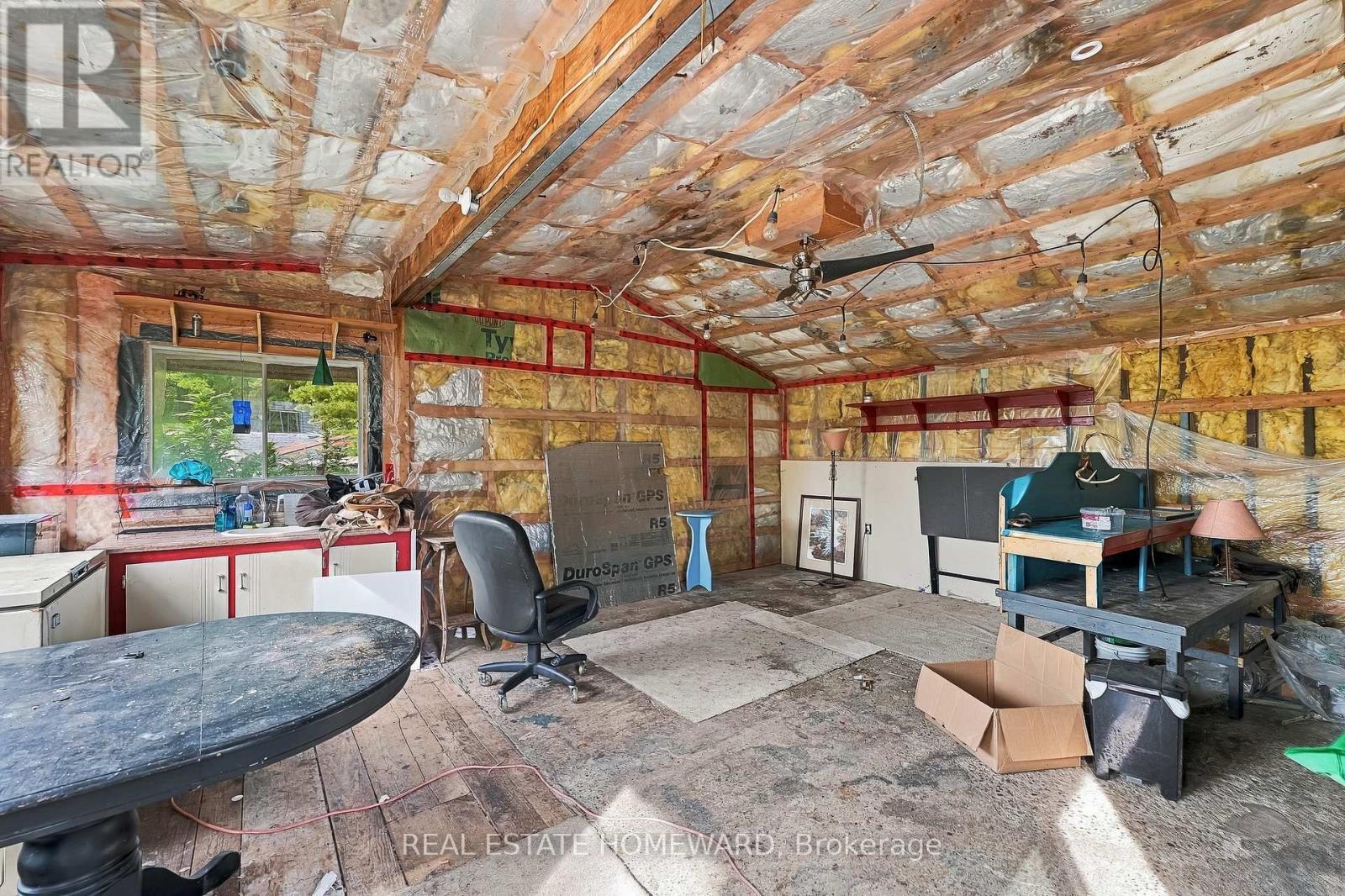 388 BLYTH PARK ROAD - 36