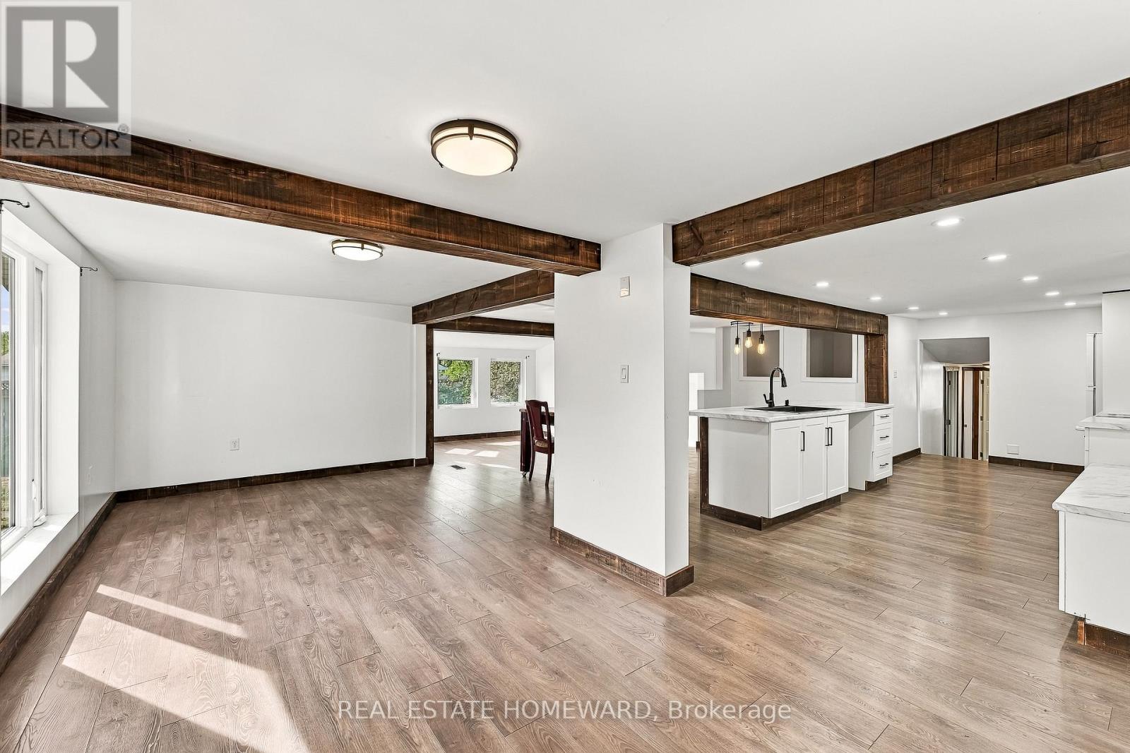 388 BLYTH PARK ROAD - 8