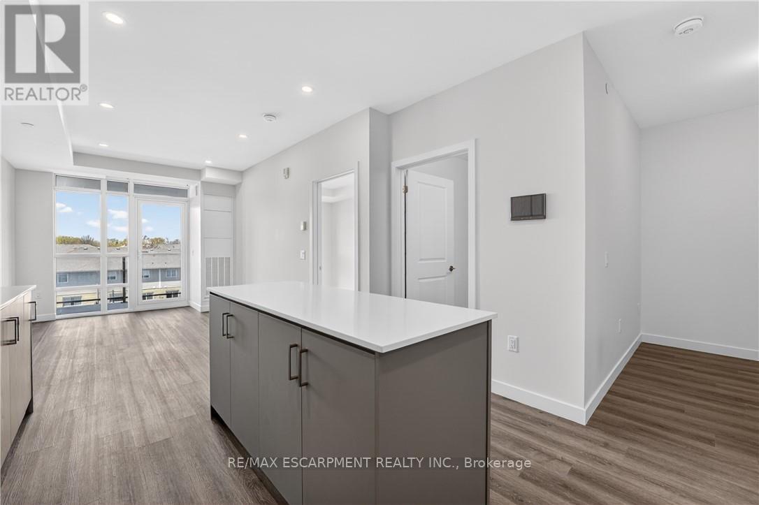 #304 461 GREEN ROAD - 15