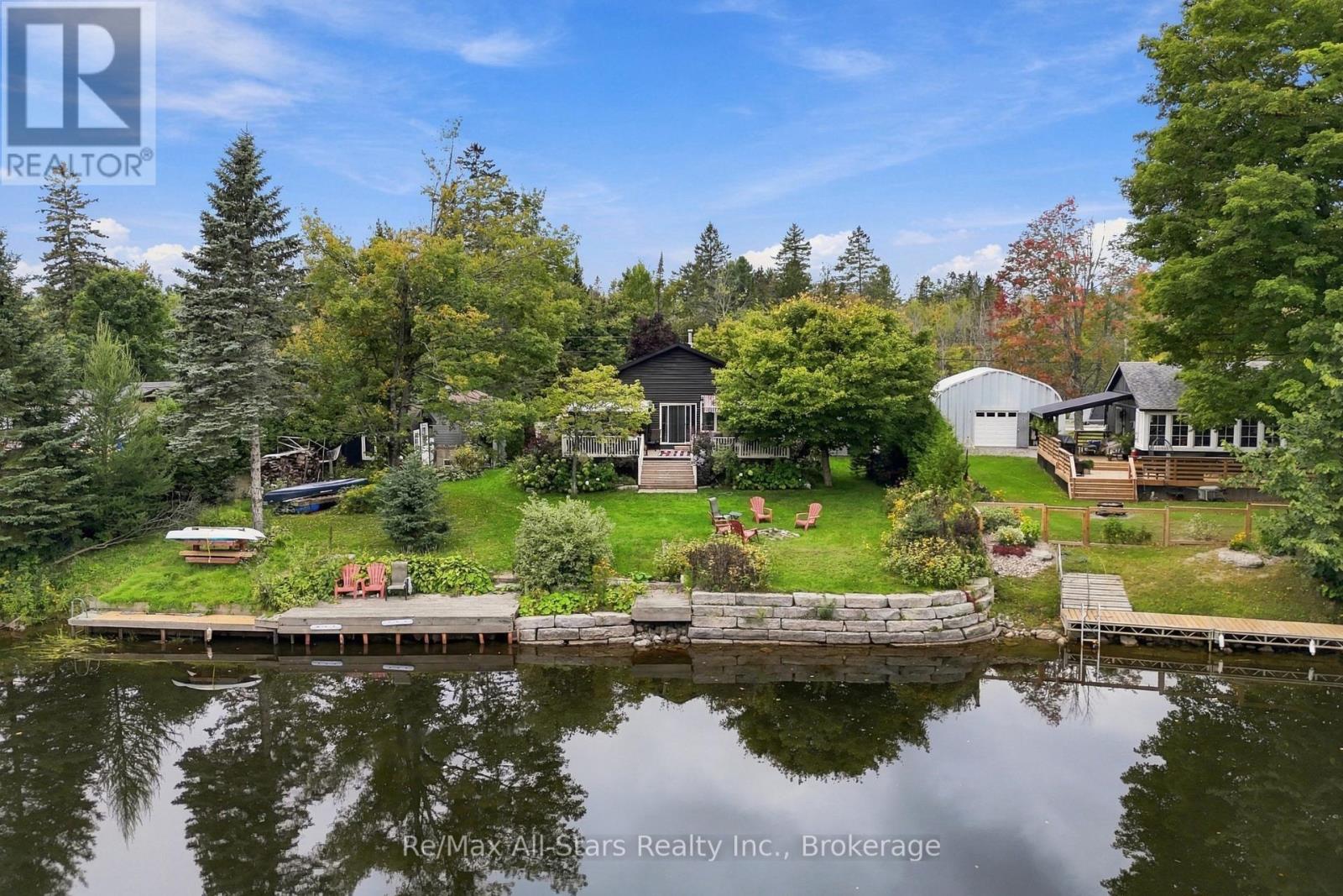 97 CEDARPLANK ROAD - 40