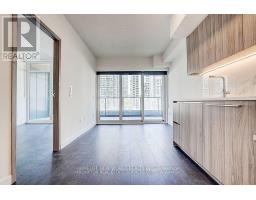 538 - 1 Concord Cityplace Way, Toronto, ON M5V0X3 Photo 11