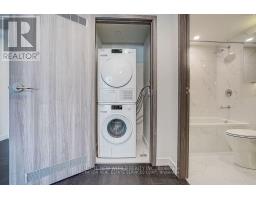 538 - 1 Concord Cityplace Way, Toronto, ON M5V0X3 Photo 17