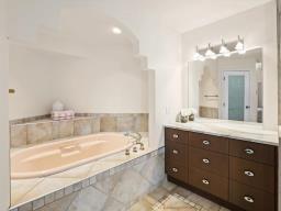 260 Golfview Crescent, Steinbach, MB R5G2A1 Photo 22