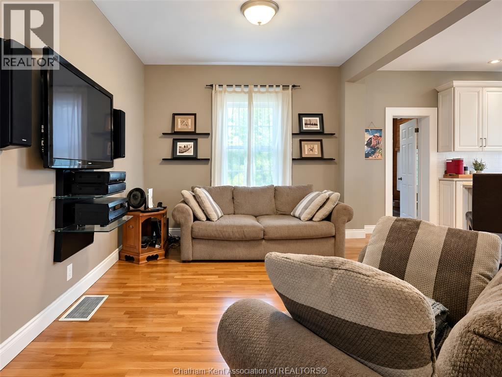 25139 St Clair STREET - 13