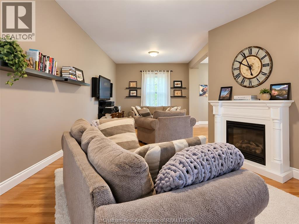 25139 St  Clair STREET - Image 17