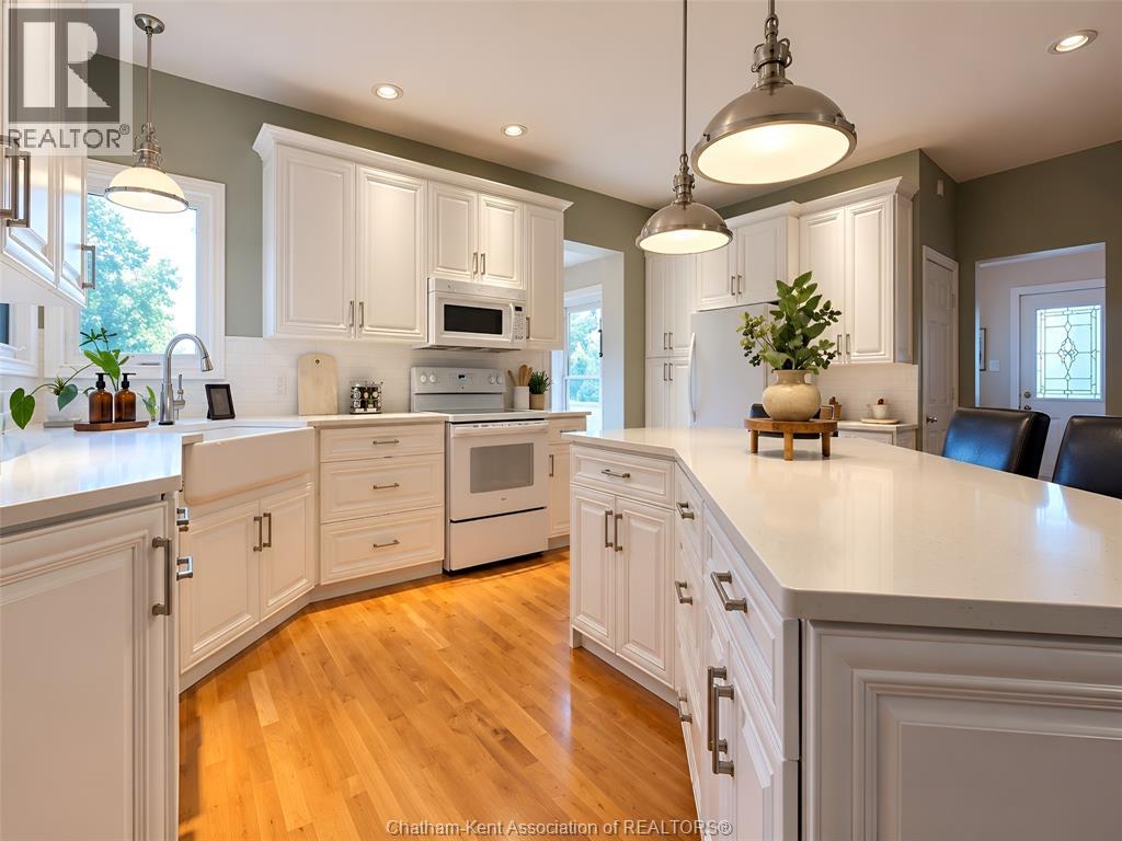 25139 St Clair STREET - 18