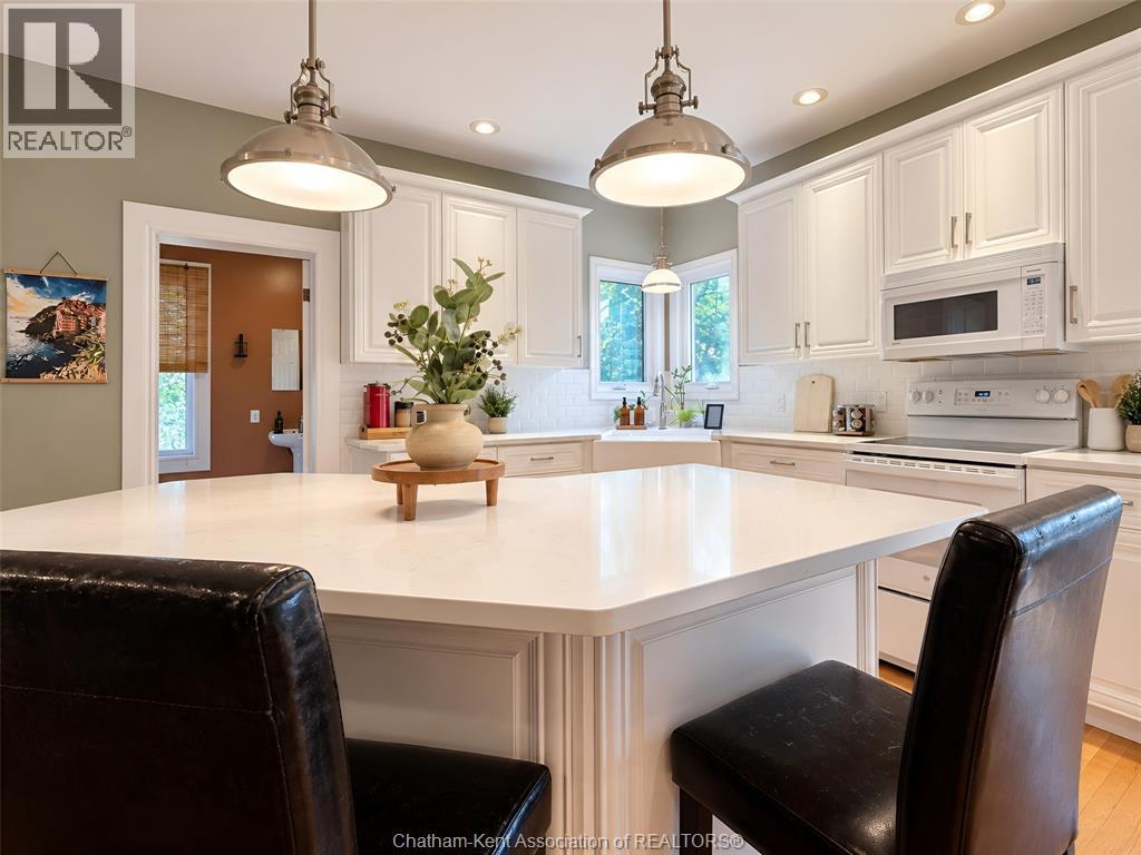 25139 St  Clair STREET - Image 19