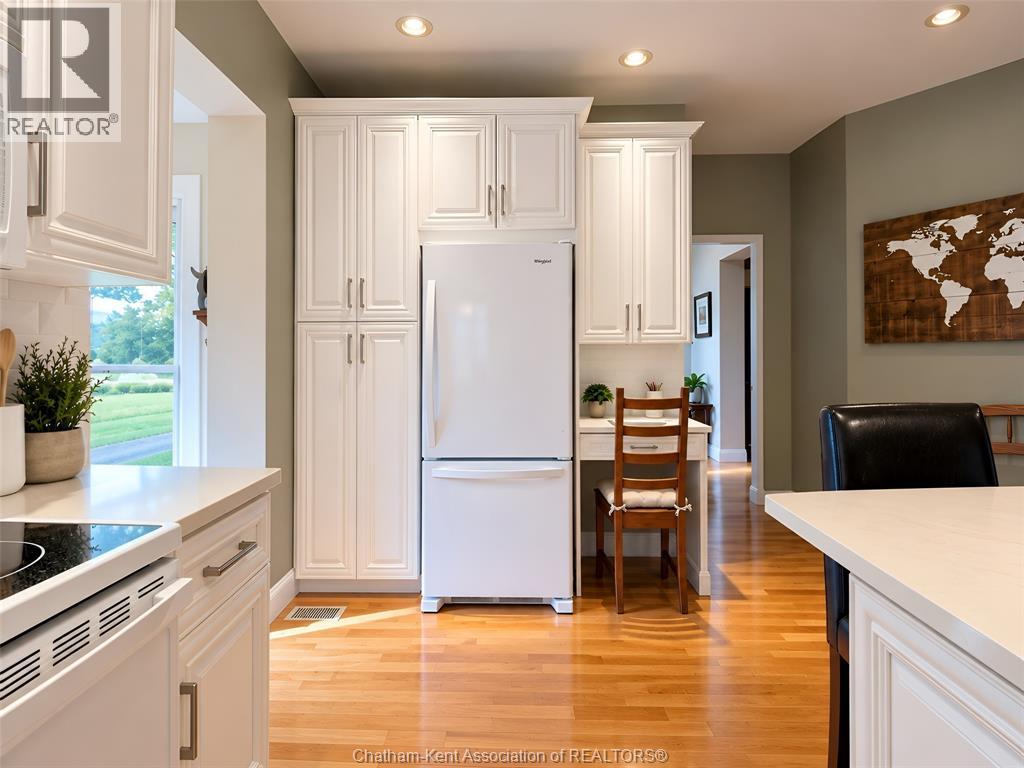 25139 St  Clair STREET - Image 20