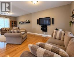 25139 St  Clair Street, Chatham Township, ON N7M5J7 Photo 15