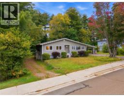 40 DeWitt Acres, photo 2