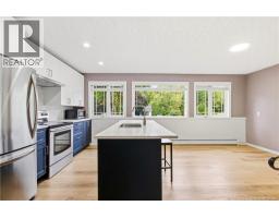 40 DeWitt Acres, photo 4