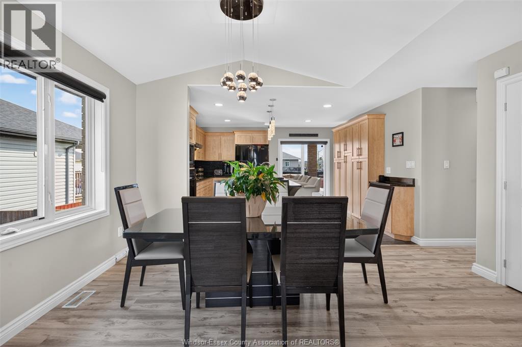 399 POPLAR DRIVE - 17