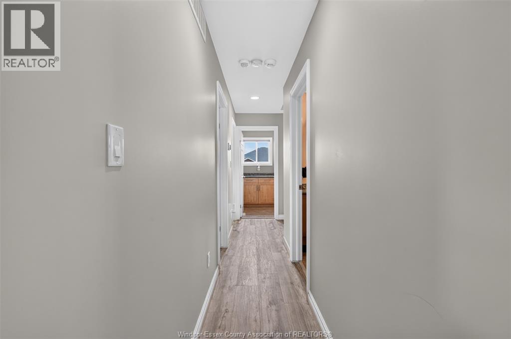 399 POPLAR DRIVE - 21