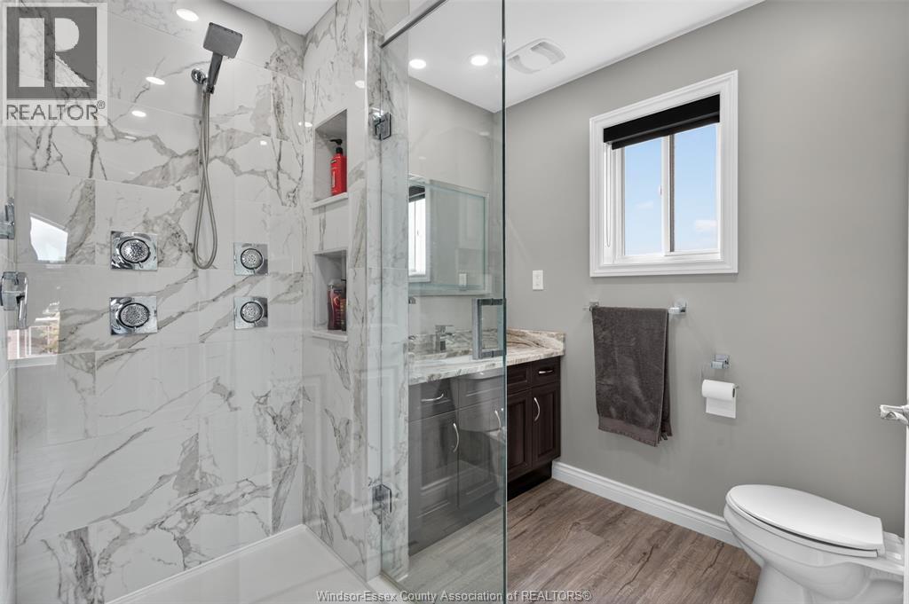 399 POPLAR DRIVE - 30