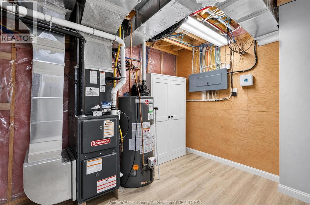 399 POPLAR DRIVE - 42