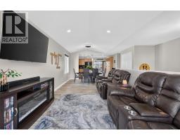 399 Poplar Drive, Lakeshore, ON N8L0X7 Photo 19