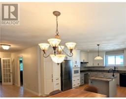 2pc Bathroom - 4022 Classic Parkway, Hanmer, ON P3P1Y3 Photo 7