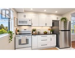 411 - 7 Bishop Avenue, Toronto, ON M2M4J4 Photo 8