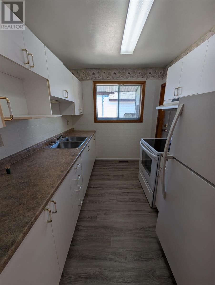 15 Magpie RD - 6