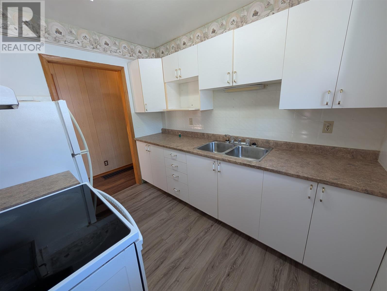 15 Magpie RD - 7