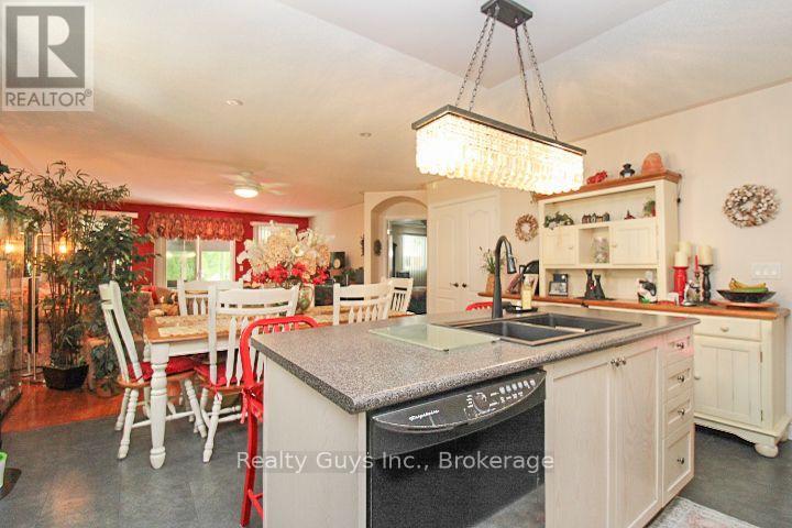 1235 HAGGIS DRIVE - 13
