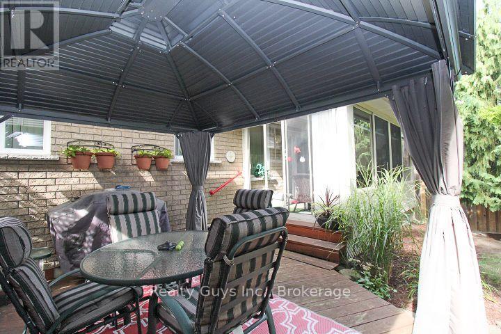 1235 HAGGIS DRIVE - 27