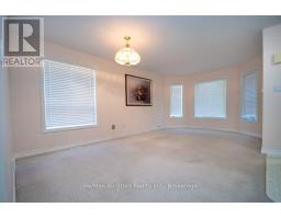 Bathroom - 41 Mcgibbon Boulevard, Kawartha Lakes, ON K9V6G4 Photo 9