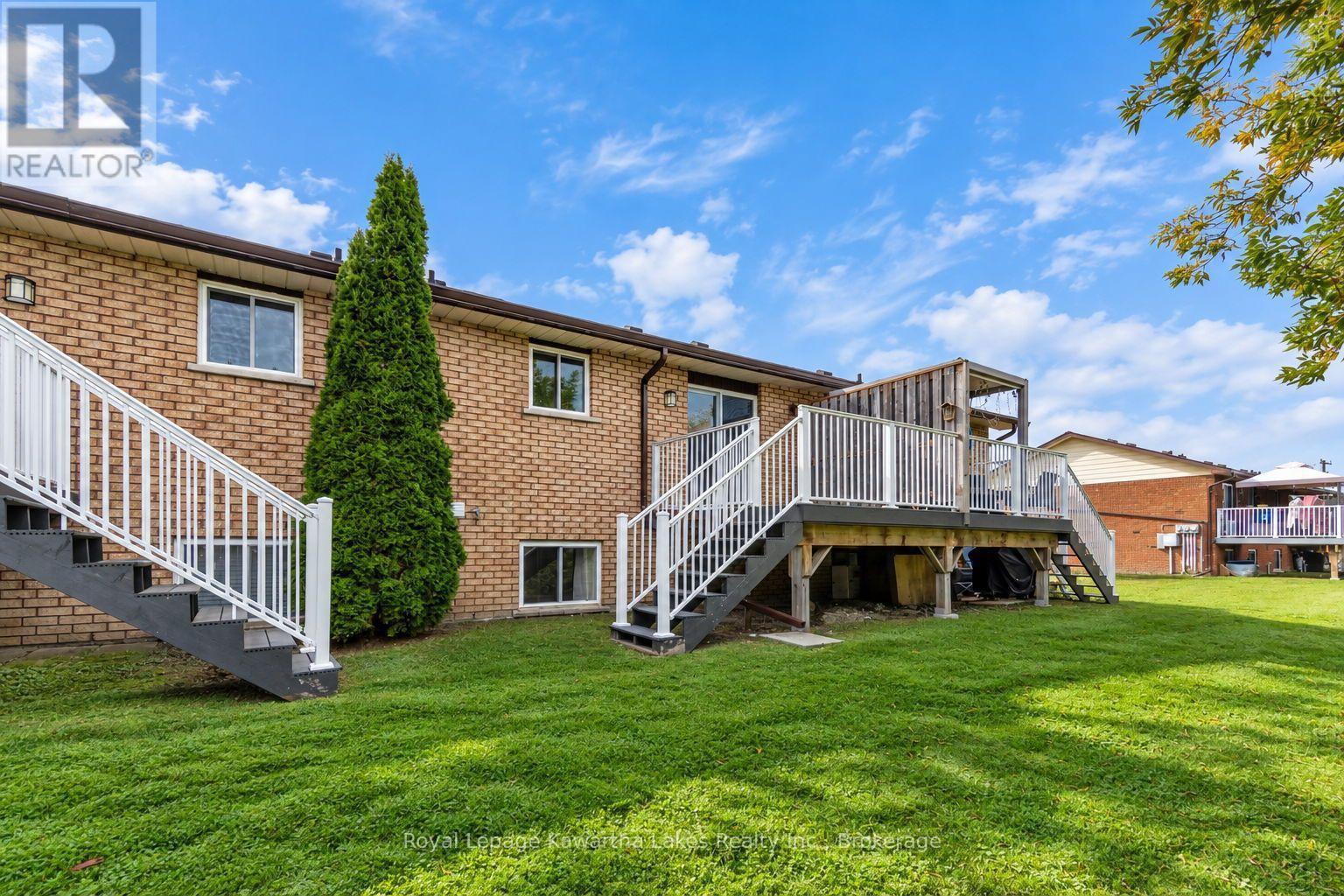 27- 115 Mary Street West, Kawartha Lakes, ON photo 22