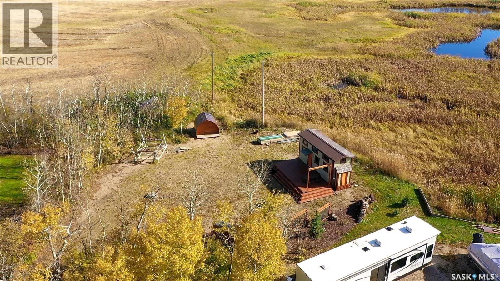 307 Travis AVENUE, Fishing Lake — photo 5