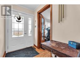 Office - 648 Westwood Drive, London South, ON N6K1A7 Photo 6
