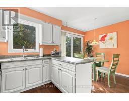14 Dundee Place, London South, ON N6C5E6 Photo 12