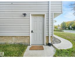 3903 62 St Nw, Edmonton, AB T6L1A4 Photo 22