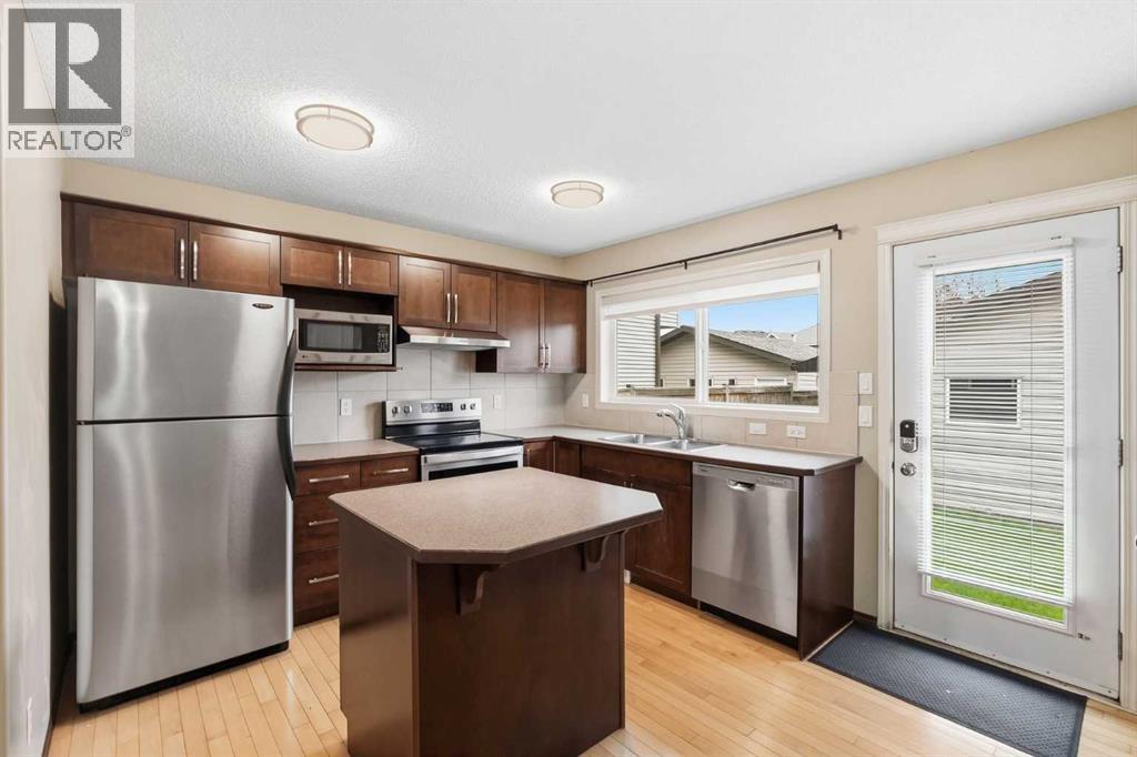 258 Cranberry Place SE, Calgary, Alberta, T3M0G7