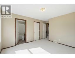 Family room - 258 Cranberry Place Se, Calgary, AB T3M0G7 Photo 10