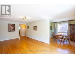 2064 St Laurent Boulevard, Ottawa, ON K1G1A9 Photo 19