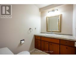 2064 St Laurent Boulevard, Ottawa, ON K1G1A9 Photo 34