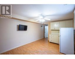 2064 St Laurent Boulevard, Ottawa, ON K1G1A9 Photo 37