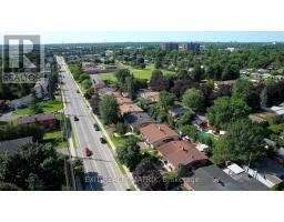 2064 St Laurent Boulevard, Ottawa, ON K1G1A9 Photo 45