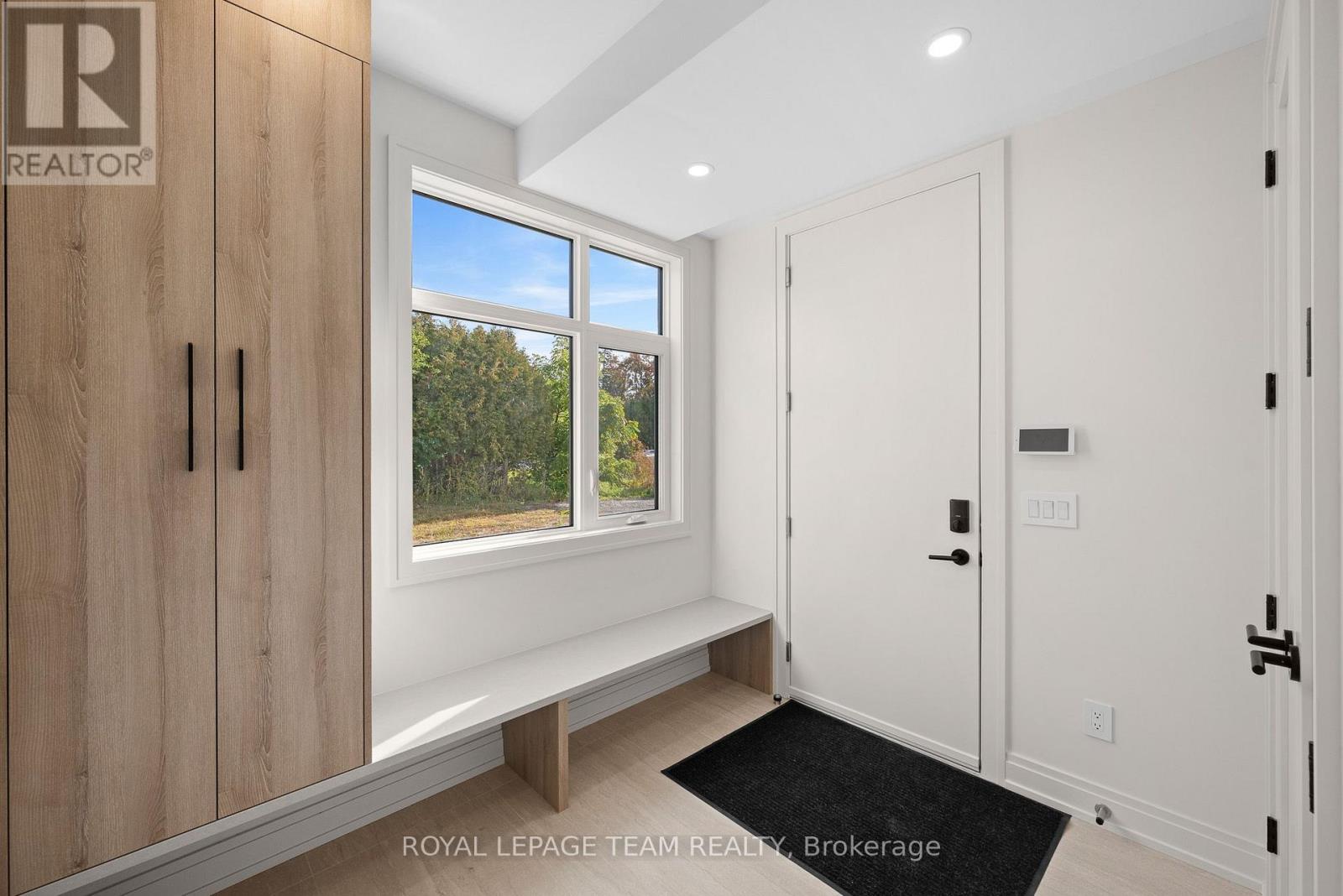 93 LOTTA AVENUE - Image 23