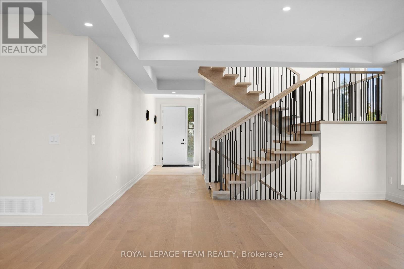 93 LOTTA AVENUE - Image 25
