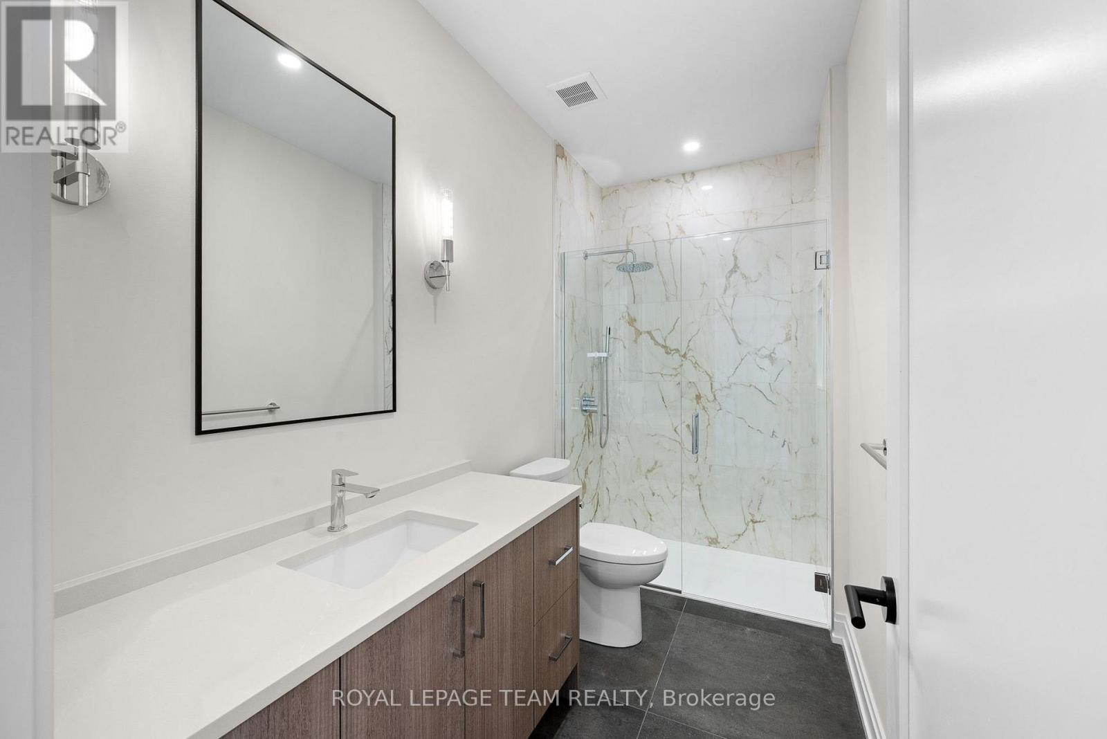 93 LOTTA AVENUE - Image 33