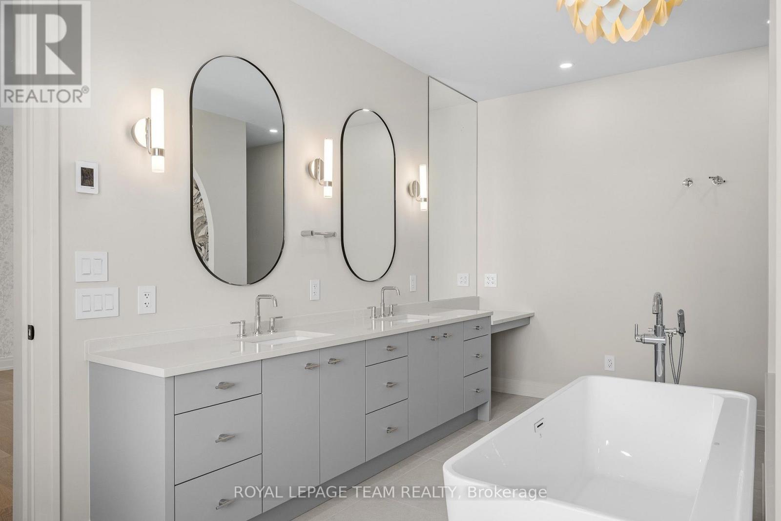 93 LOTTA AVENUE - Image 45