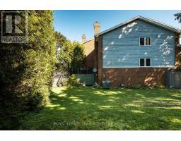 2a Weslock Way, Ottawa, ON K2K2N7 Photo 41