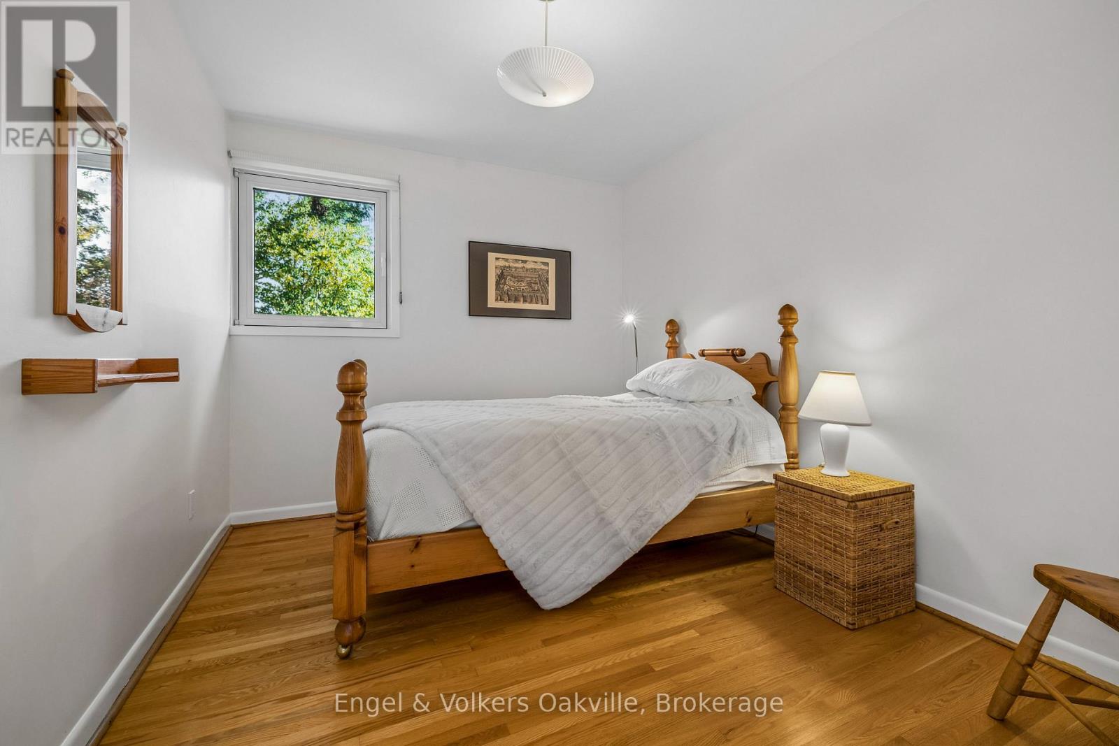 1170 CONYERS CRESCENT - Image 31