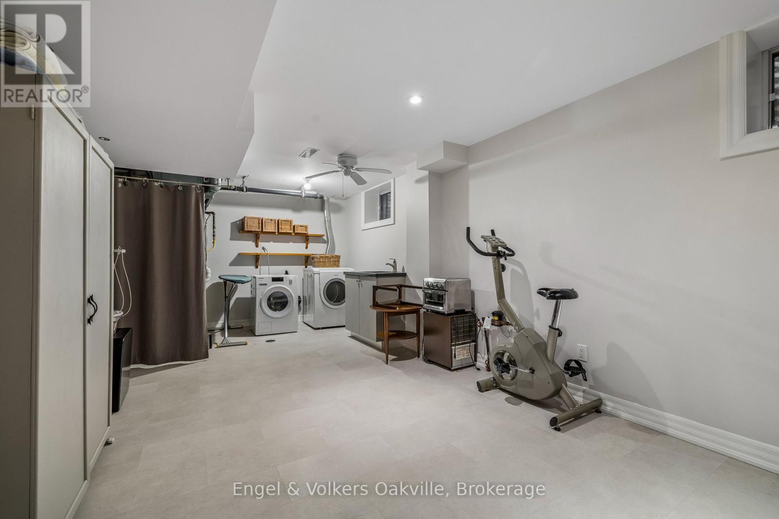 1170 CONYERS CRESCENT - Image 38