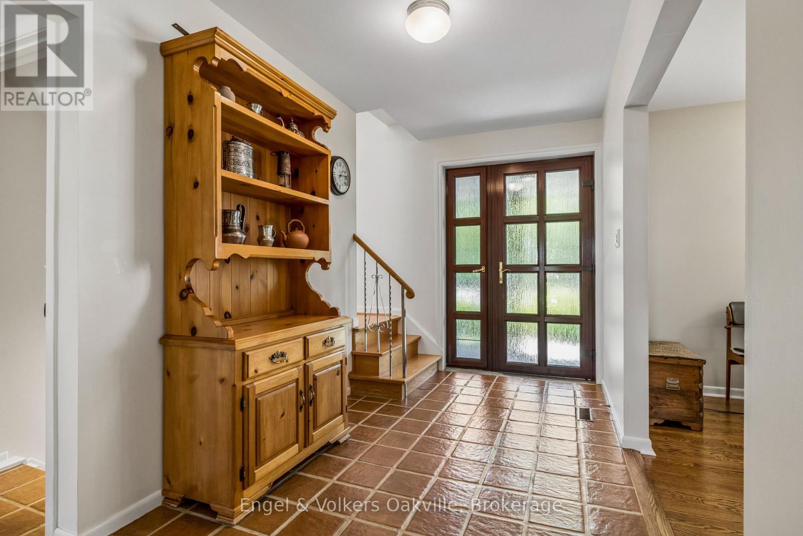 1170 CONYERS CRESCENT - 5