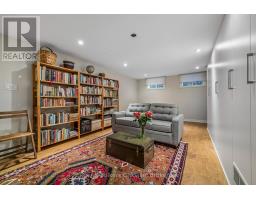 1170 Conyers Crescent, Mississauga, ON L5C1K1 Photo 37